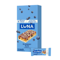 clif-luna-berry-bars-strawberry-banana image 4